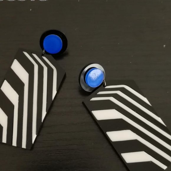 Stripe Drop Dangle Earrings Big Black White Acrylic Earrings - Picture 3 of 10